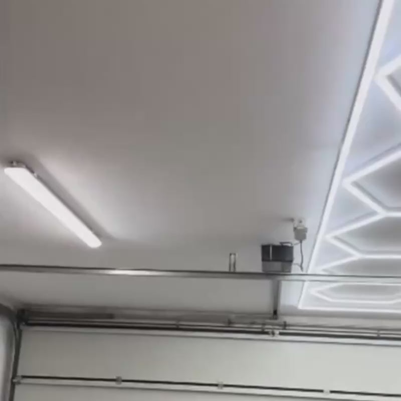 Éclairage plafond LED 14 Hexagones GSX™ - 2,40 m x 4,80 m – 550W blanc 6500K – cadre au choix
